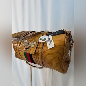 Elegant Vegan Tan Handbag with Bee Accent